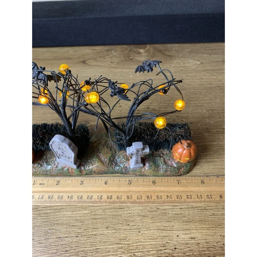 Dept 56 Halloween Jack O Lantern Yard 4038883 Front Pumpkin Lights Tombstones